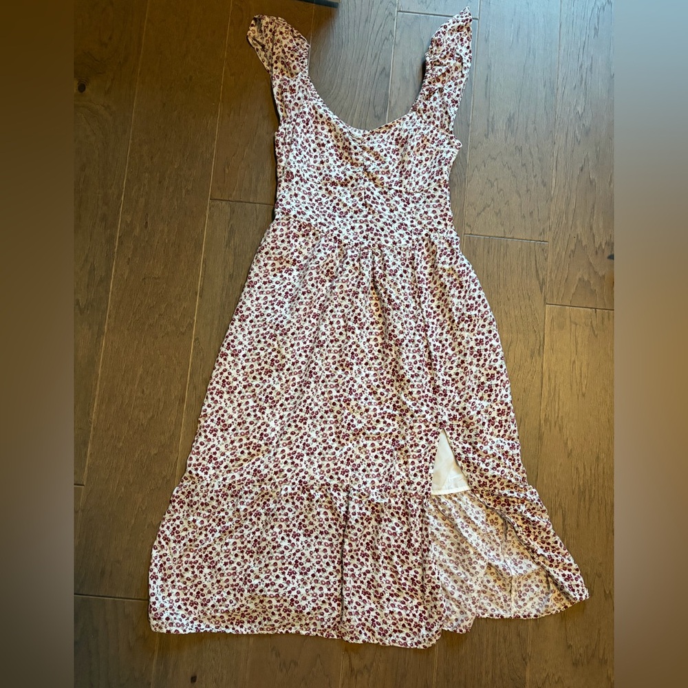 Hollister While Floral Midi Dress